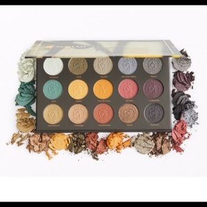 NOMAD Berlin Underground Eyeshadow Palette NIB